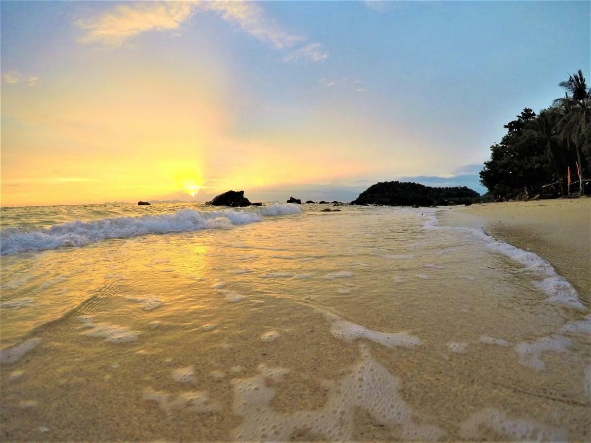 Koh Jum Coral Bay Resort Dış mekan fotoğraf